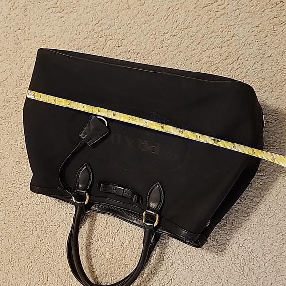 Prada handbag - Picture 10 of 12